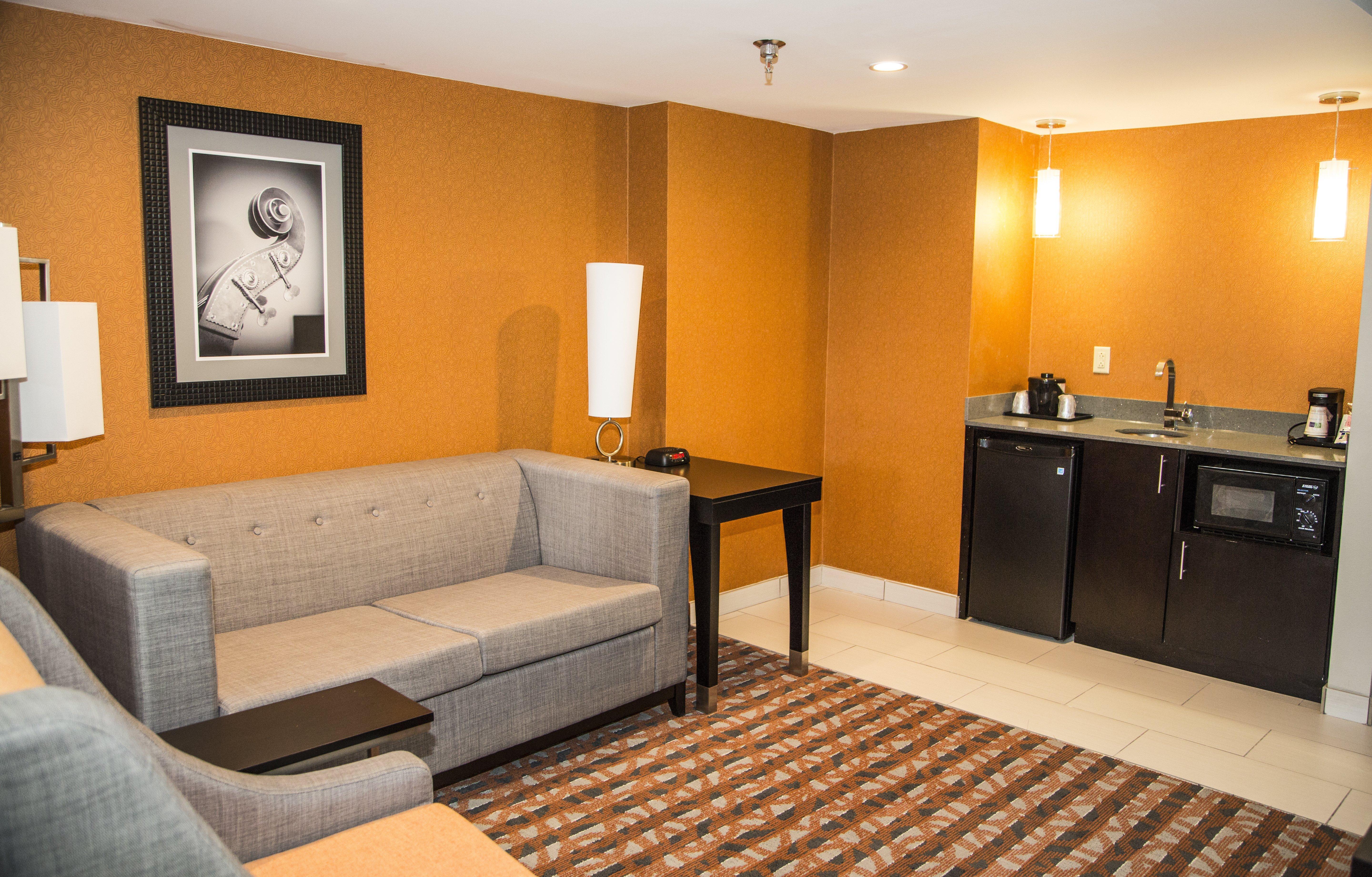 Holiday Inn Express & Suites Nashville Southeast - Antioch By Ihg Extérieur photo
